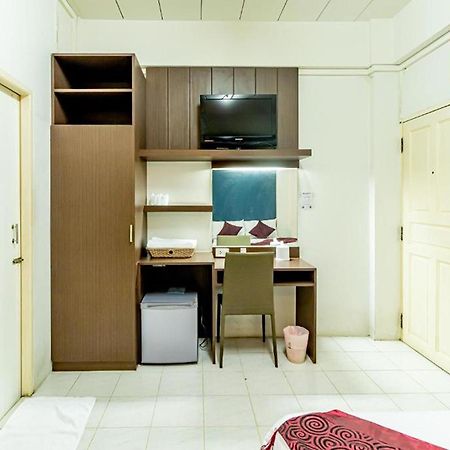 Riski Residence Bangkok-Noi - Wasit Apartment Екстериор снимка